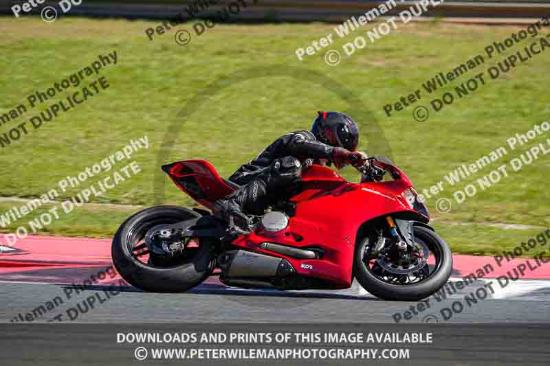 Circuito de Navarra;Spain;event digital images;motorbikes;no limits;peter wileman photography;trackday;trackday digital images